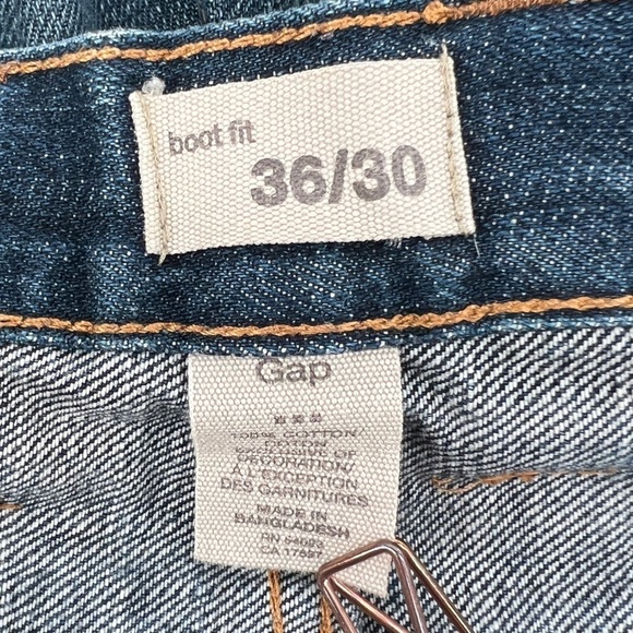 Gap Distressed Boot Fit Jeans Size 36 x 30 Men’s - Picture 2 of 3